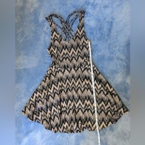 Lush Black and Cream Zigzag Pattern Dress